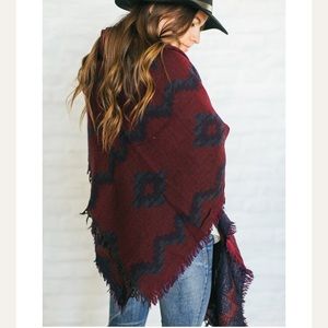 Aritzia Wilfred Diamond Mosaic Blanket Scarf